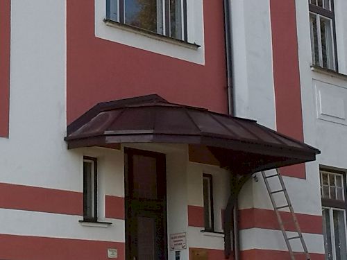 Banka - střecha